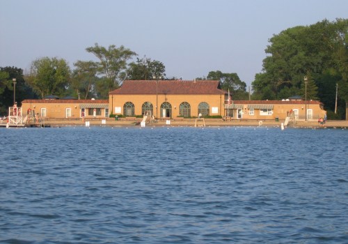 The Top Facilities in Crystal Lake, Illinois